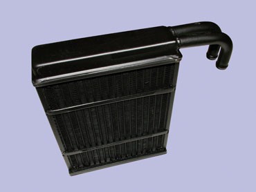 DEFENDER HEATER RADIATOR WITH DOWNWARD FACING PIPES