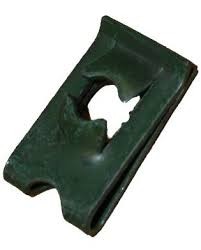 Wing to Bulkhead clip (AK616011)