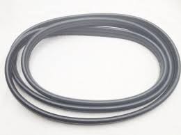 DEFENDER WINDSCREEN GLAZING RUBBER (MUC3733)
