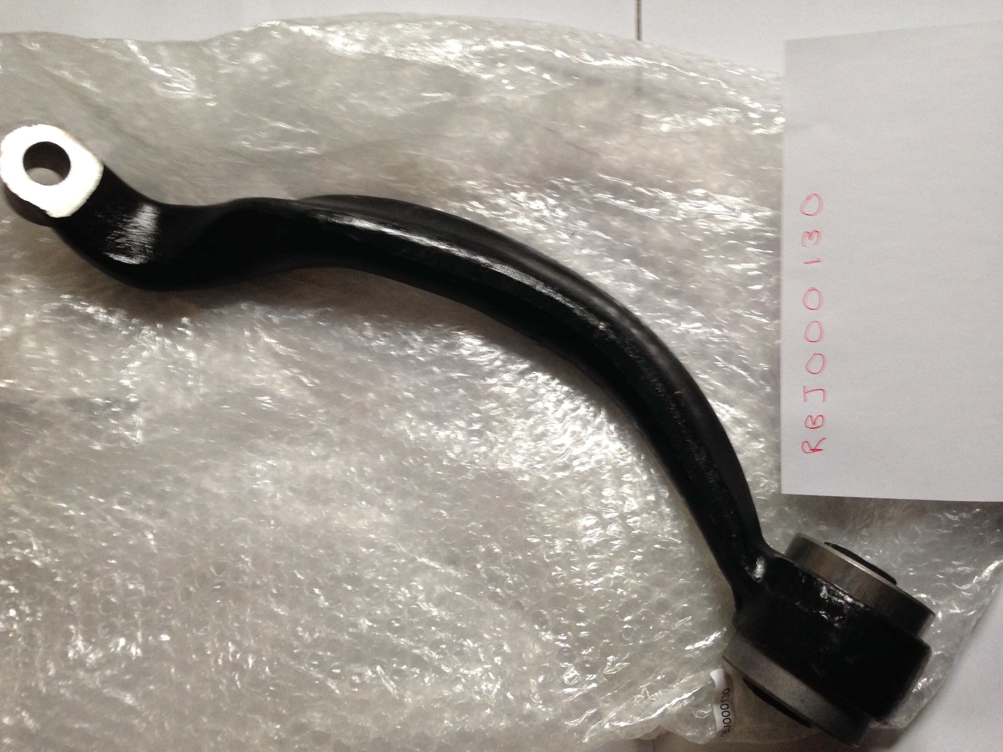  RANGEROVER L322 FRONT LEFT HAND SUSPENSION ARM (RBJ000130)