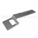Rear End Door Hinge (Upper) BHB700032 MXC8531